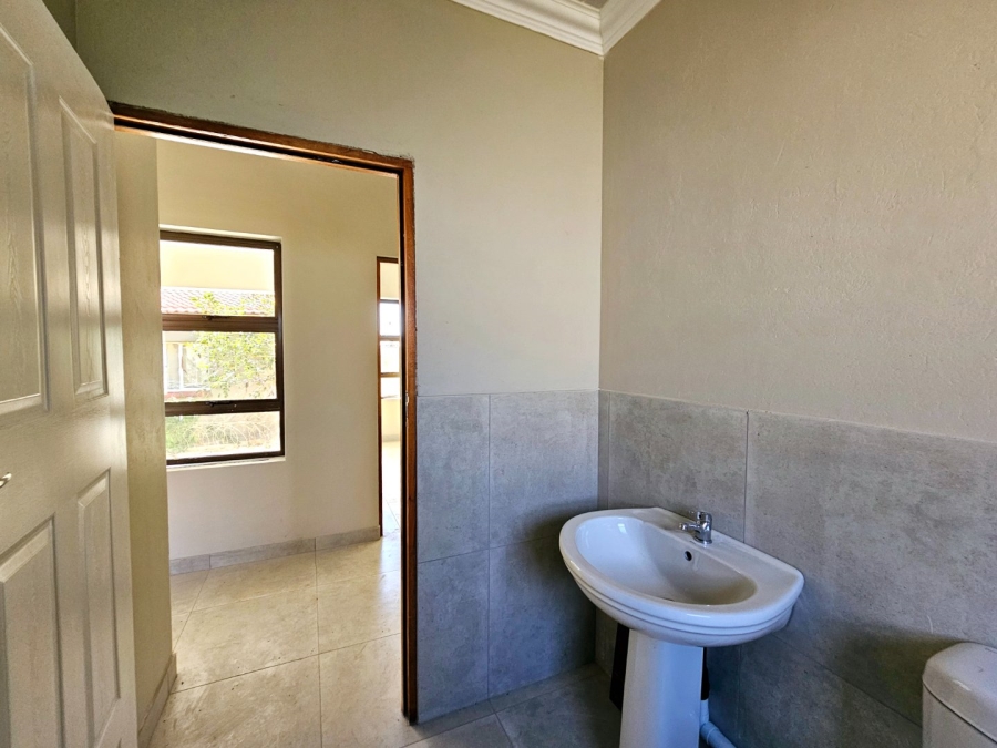 3 Bedroom Property for Sale in Blomanda Free State